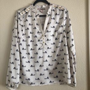 HORSE CARRIAGE COACH FAUX SILK BLOUSE FOREVER 21